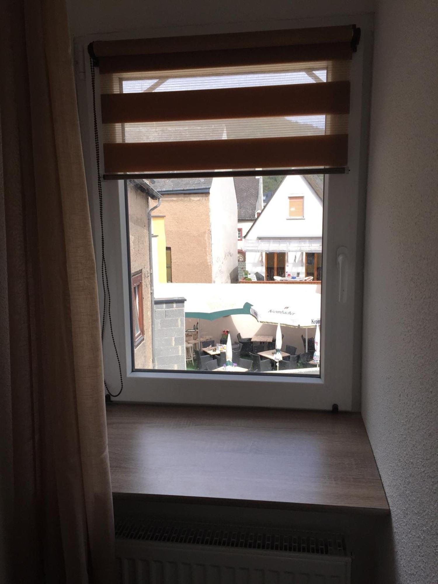 Hotel Zur Dorfschaenke Klotten Camera foto
